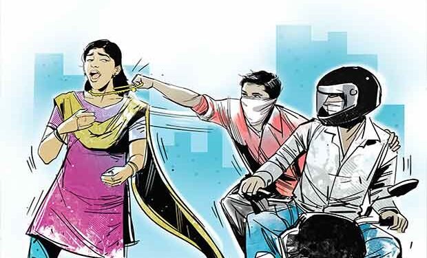 चोरो के हौसले बुलंद ,देर रात मजदूरों को बनाते है निशाना