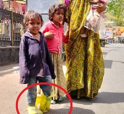 घेर लेने को जब भी बलाएं आ गईं, ढाल बनकर मां की दुआएं आ गईं’,