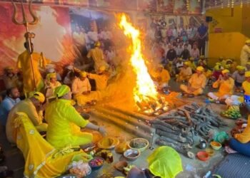 ईश्वर ही सत्य है-नवजीत भारद्वाज